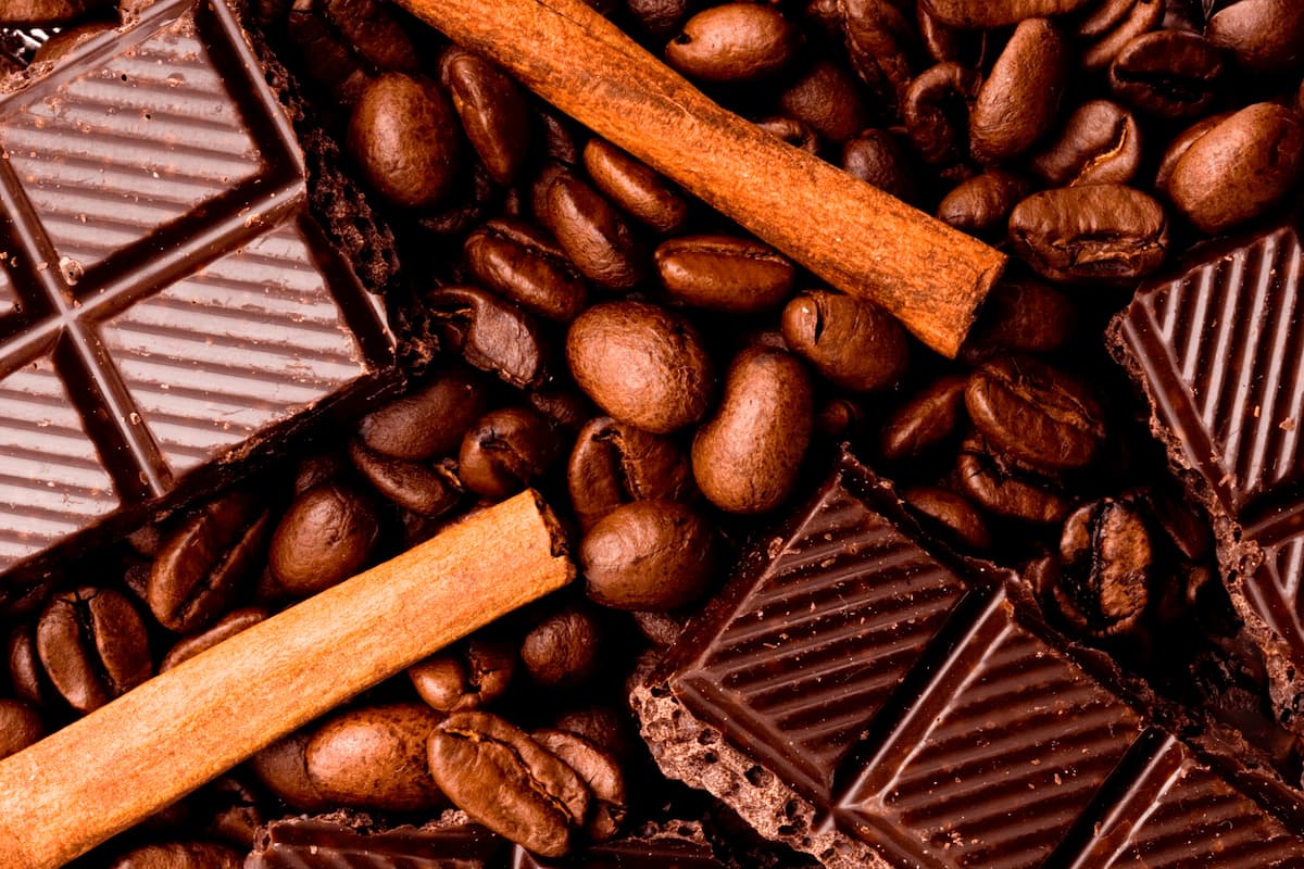 chocolate coffee and cinnamon 2025 02 23 14 10 26 utc 1